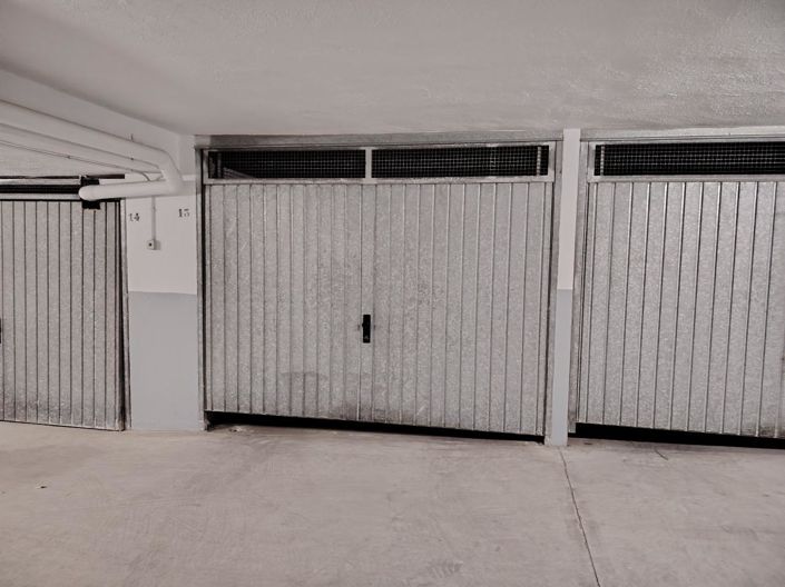 Image No.36-2 Bed Property for sale