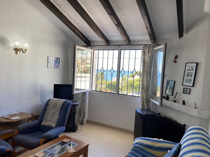 Image No.11-2 Bed Property for sale