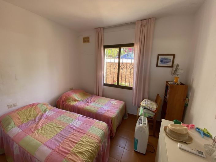 Image No.19-2 Bed Property for sale