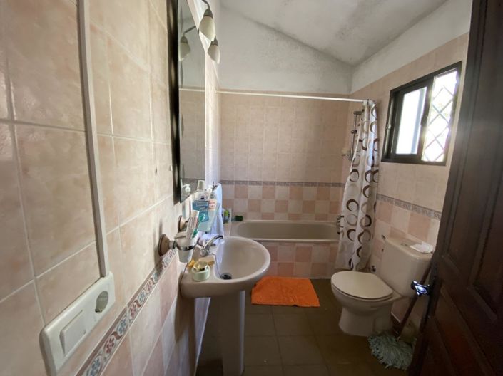 Image No.23-2 Bed Property for sale