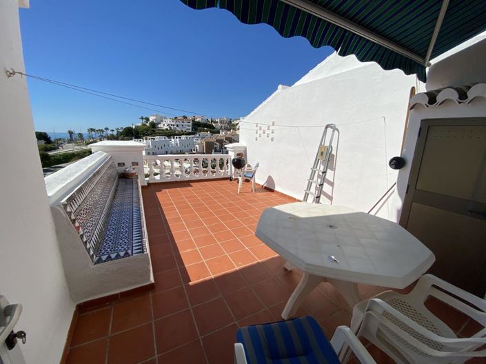 Image No.4-2 Bed Property for sale