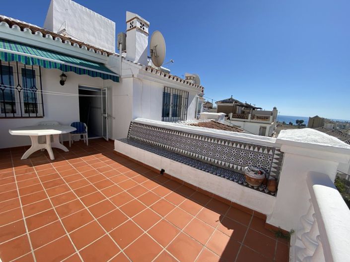 Image No.6-2 Bed Property for sale