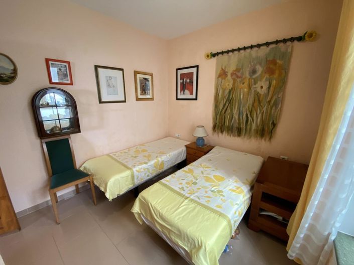 Image No.19-2 Bed Property for sale