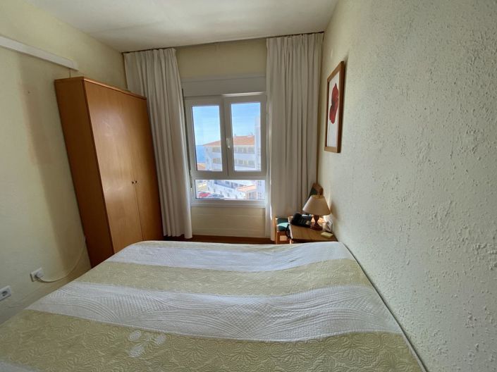 Image No.27-2 Bed Property for sale