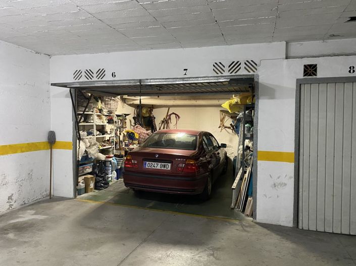 Image No.35-2 Bed Property for sale