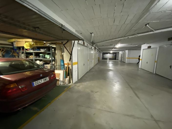 Image No.36-2 Bed Property for sale