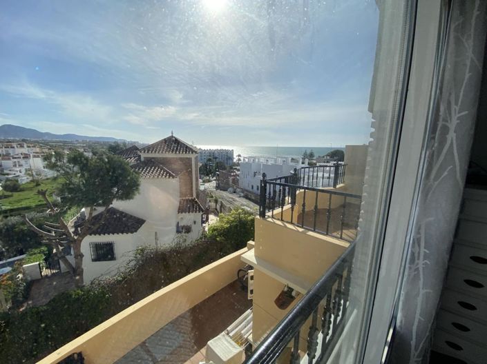 Image No.1-2 Bed Property for sale