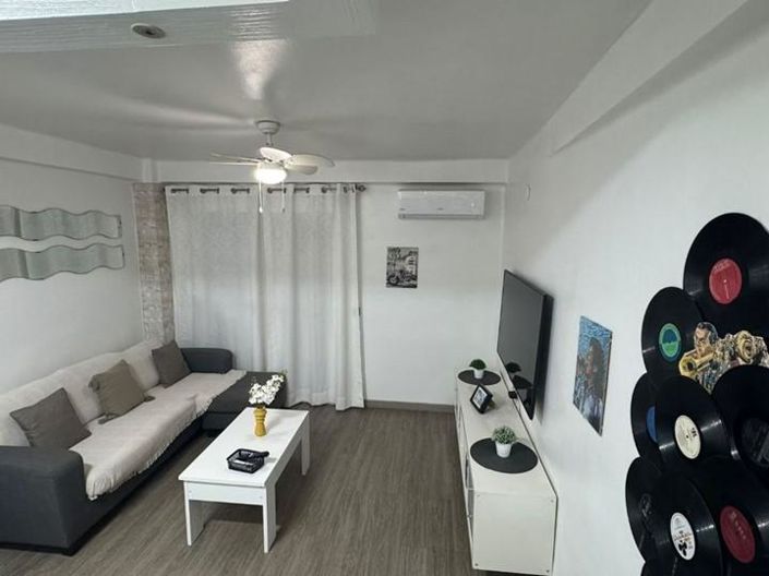 Image No.4-1 Bed Property for sale