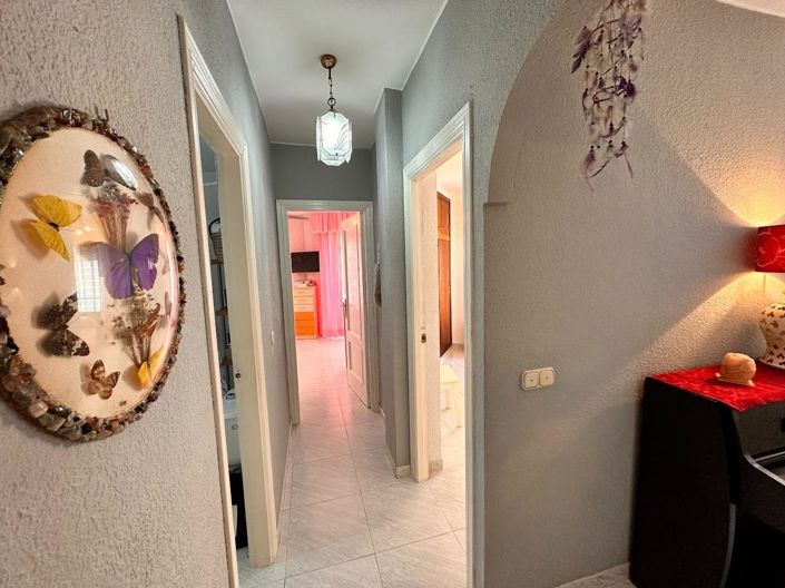 Image No.26-3 Bed Property for sale