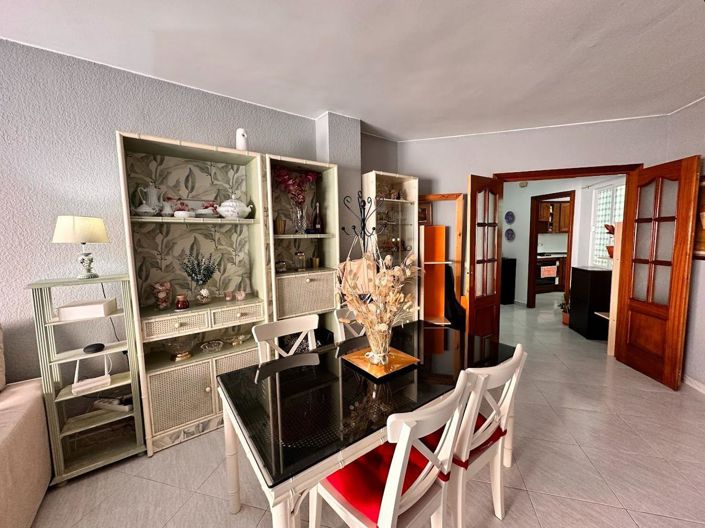 Image No.6-3 Bed Property for sale