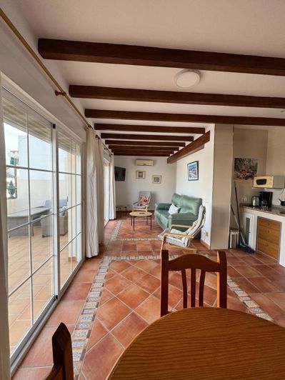 Image No.5-13 Bed Property for sale