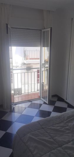 Image No.22-3 Bed Property for sale