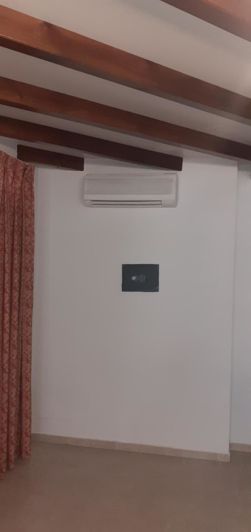 Image No.13-1 Bed Property for sale