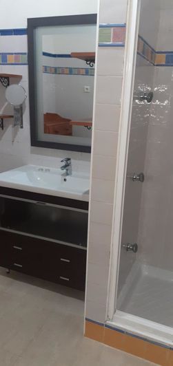 Image No.18-1 Bed Property for sale