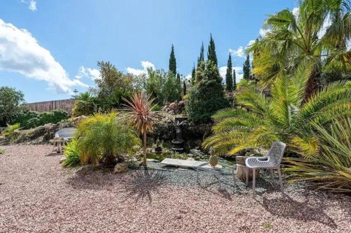 Image No.31-3 Bed Property for sale