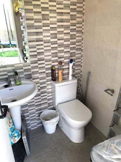 Image No.18-5 Bed Property for sale