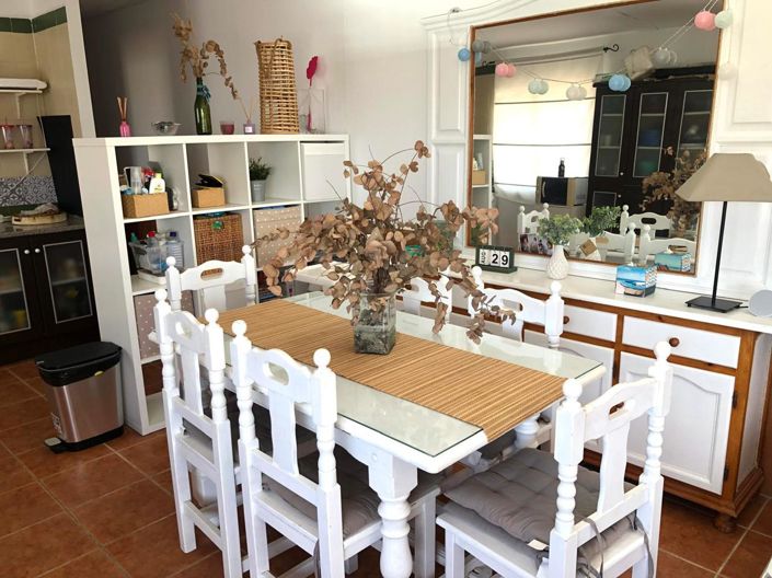 Image No.9-5 Bed Property for sale