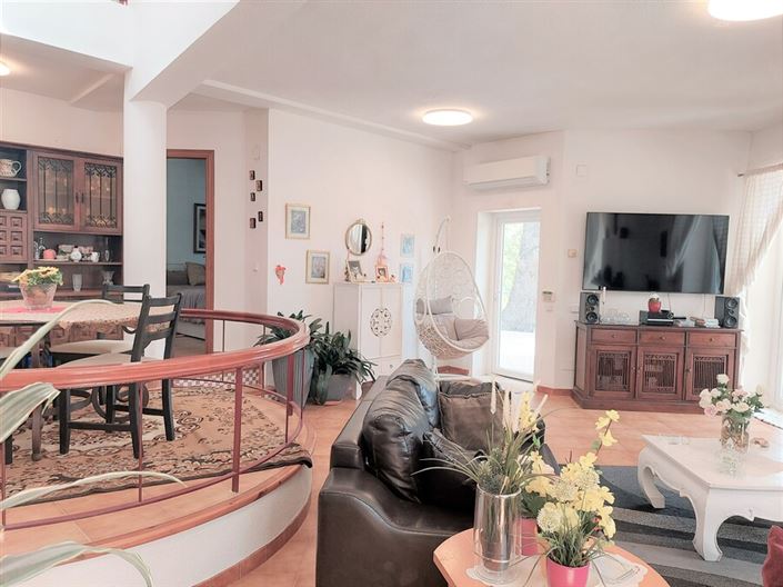 Image No.11-4 Bed Villa for sale