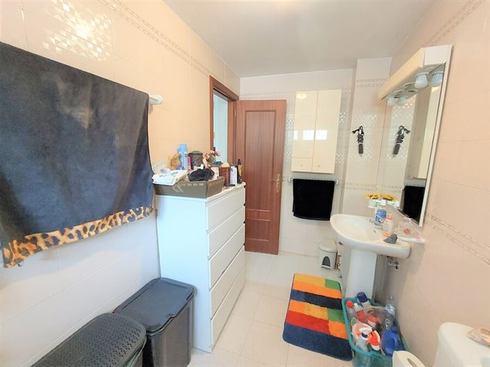 Image No.18-4 Bed Villa for sale