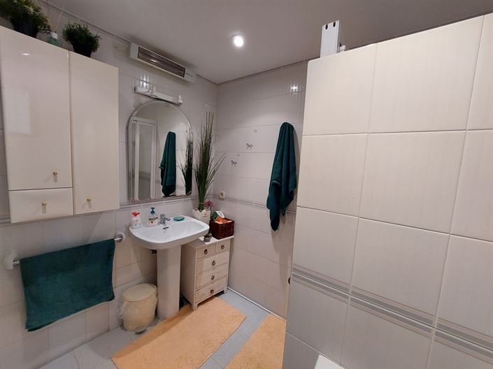 Image No.20-4 Bed Villa for sale