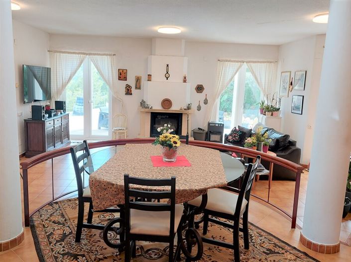 Image No.5-4 Bed Villa for sale