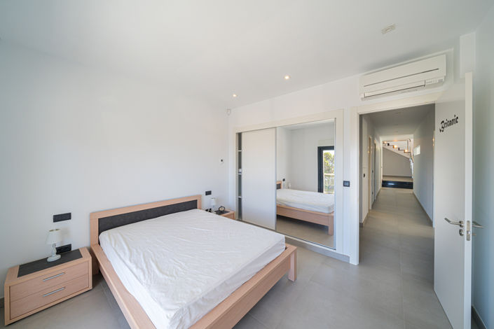 Image No.31-6 Bed Villa for sale