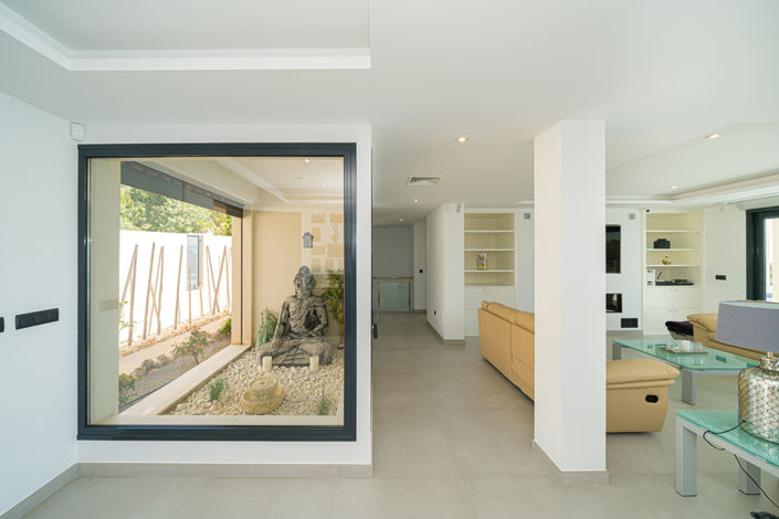 Image No.5-6 Bed Villa for sale