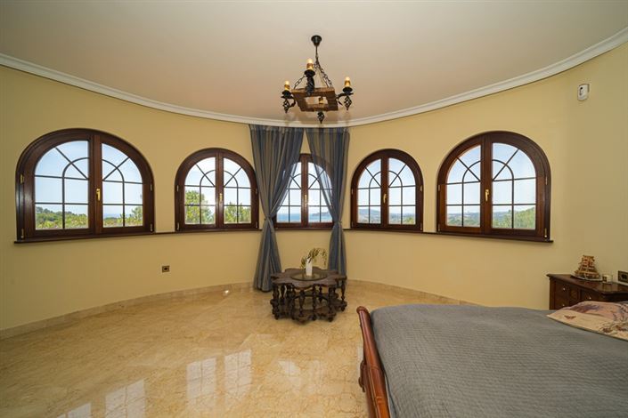 Image No.34-4 Bed Villa for sale