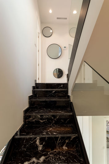 Image No.22-3 Bed Villa for sale