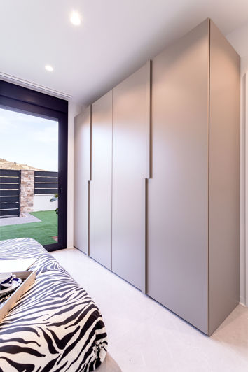 Image No.24-3 Bed Villa for sale