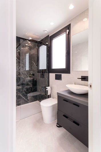 Image No.27-3 Bed Villa for sale