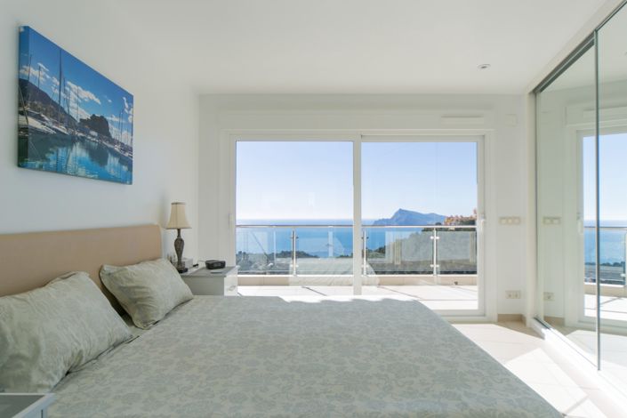 Image No.25-5 Bed Villa for sale