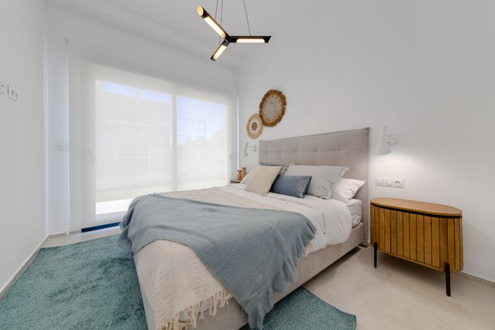 Image No.15-3 Bed Villa for sale