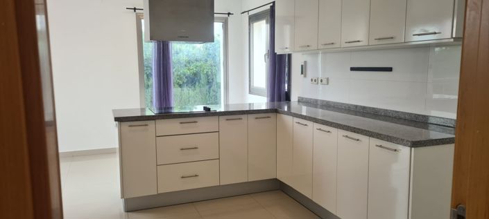 Image No.7-5 Bed Villa for sale