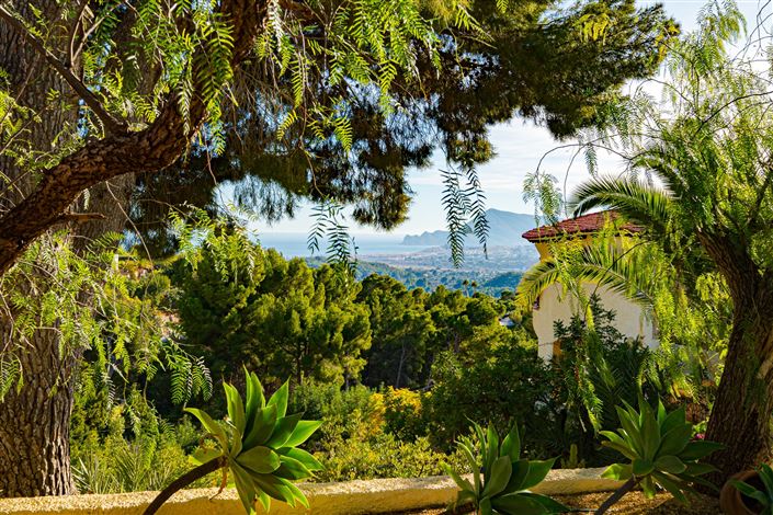 Image No.58-5 Bed Villa for sale