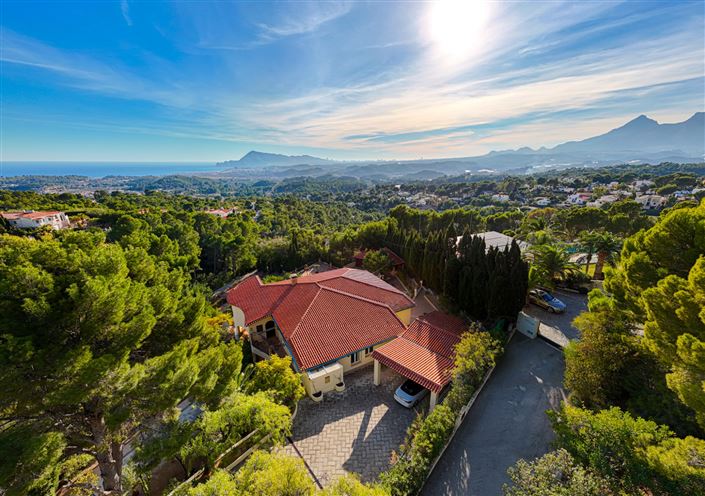 Image No.56-5 Bed Villa for sale