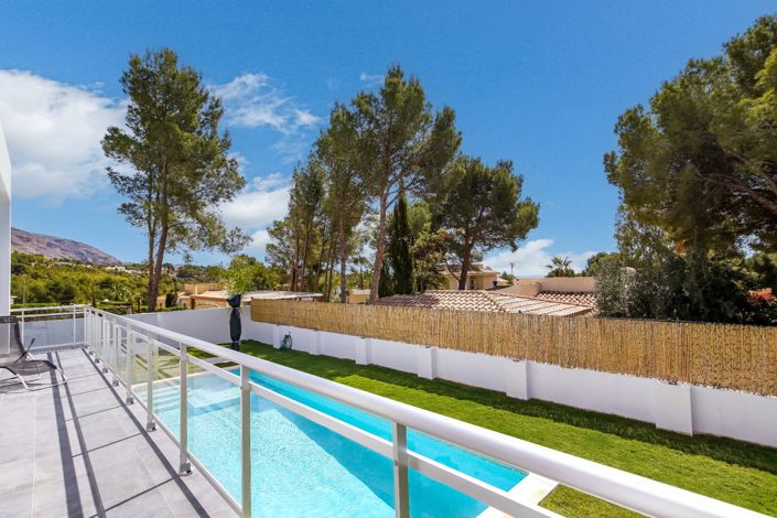 Image No.24-4 Bed Villa for sale