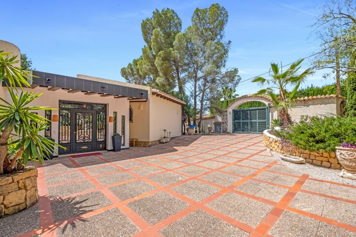 Image No.29-4 Bed Villa for sale