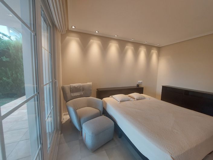 Image No.21-3 Bed Apartment for sale