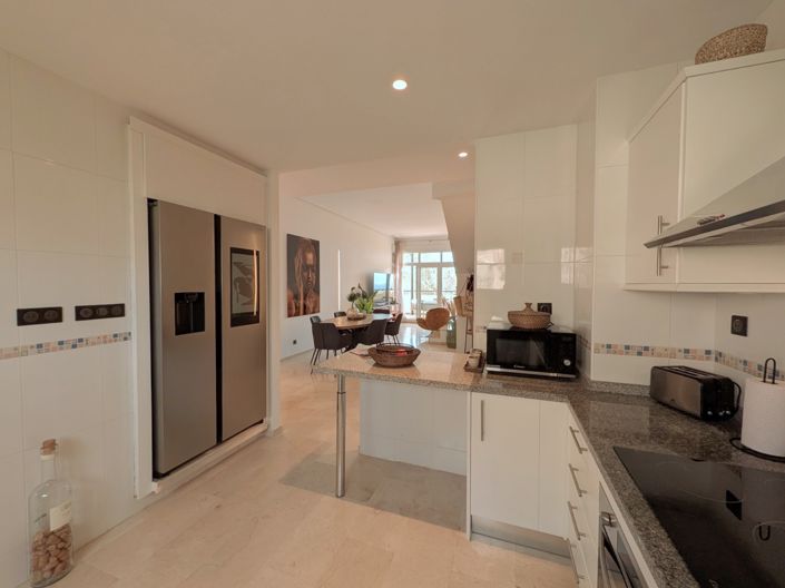 Image No.12-2 Bed Apartment for sale