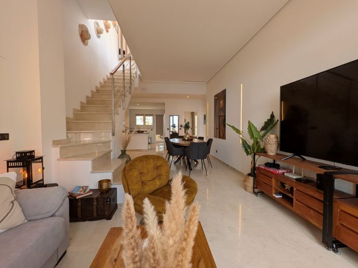 Image No.9-2 Bed Apartment for sale