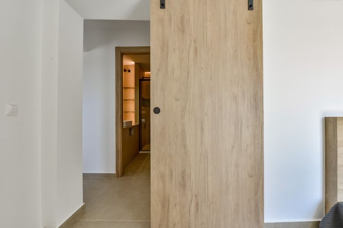 Image No.39-5 Bed Villa for sale