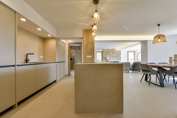 Image No.46-5 Bed Villa for sale