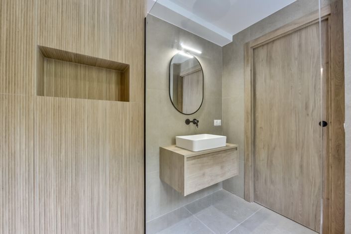 Image No.52-5 Bed Villa for sale