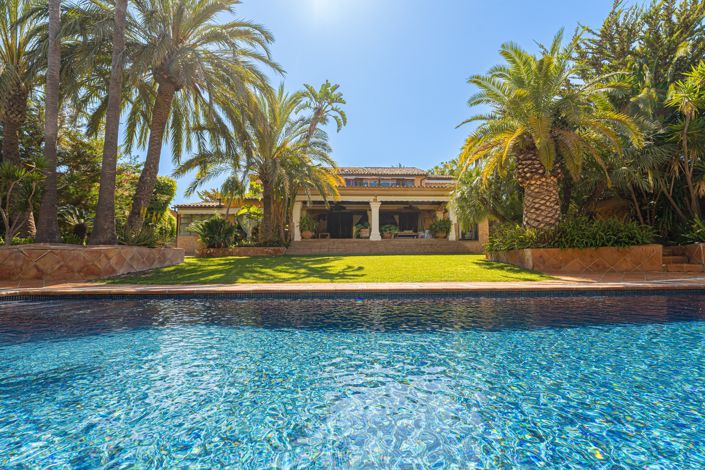 Image No.1-5 Bed Villa for sale