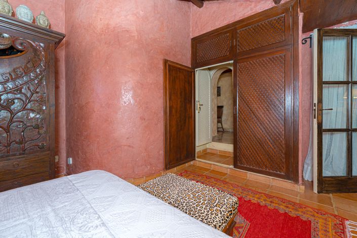 Image No.32-5 Bed Villa for sale