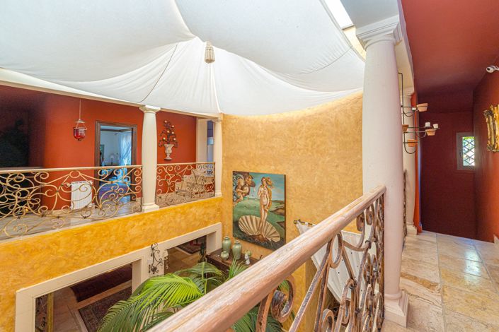 Image No.39-5 Bed Villa for sale