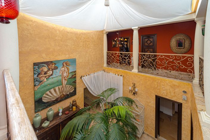 Image No.41-5 Bed Villa for sale