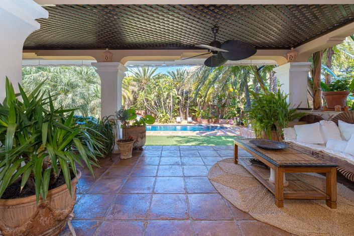 Image No.54-5 Bed Villa for sale