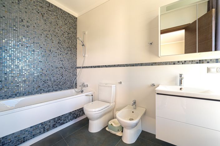 Image No.23-5 Bed Villa for sale